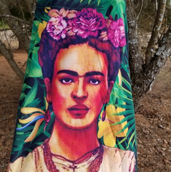 Frida Kahlo Lightweight Racerback Long Tank - Picture 1 of 3